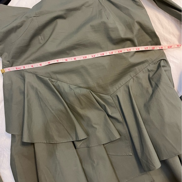 Vince Camuto, asymmetric, tiered, ruffled midi skirt with matching belt. SZ XS - Picture 11 of 11